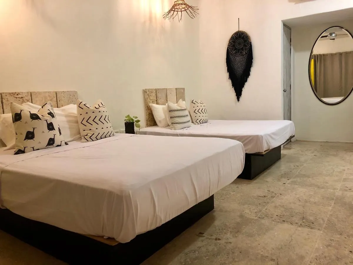 بلايا ديل كارمن Rustik Inn المكسيك