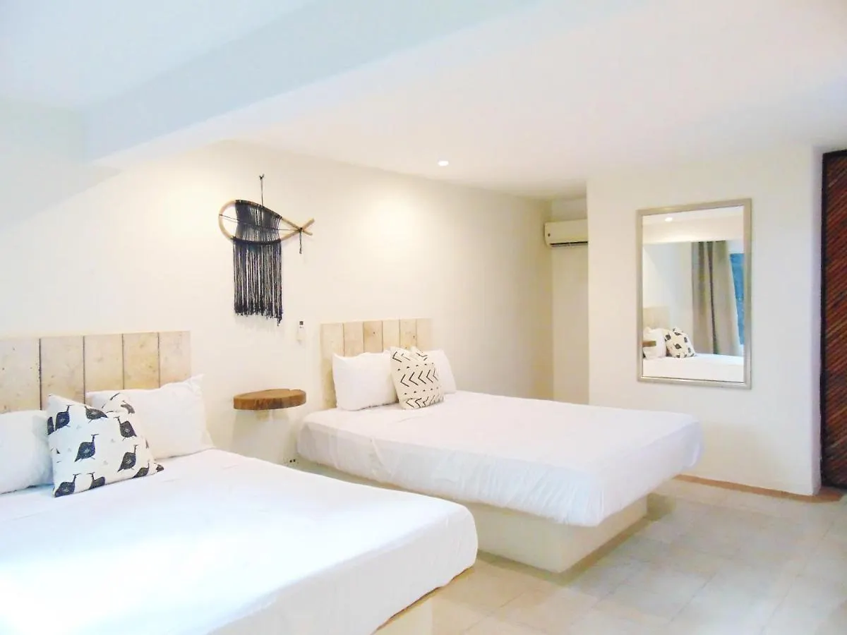 Hotel Rustik Inn Playa del Carmen