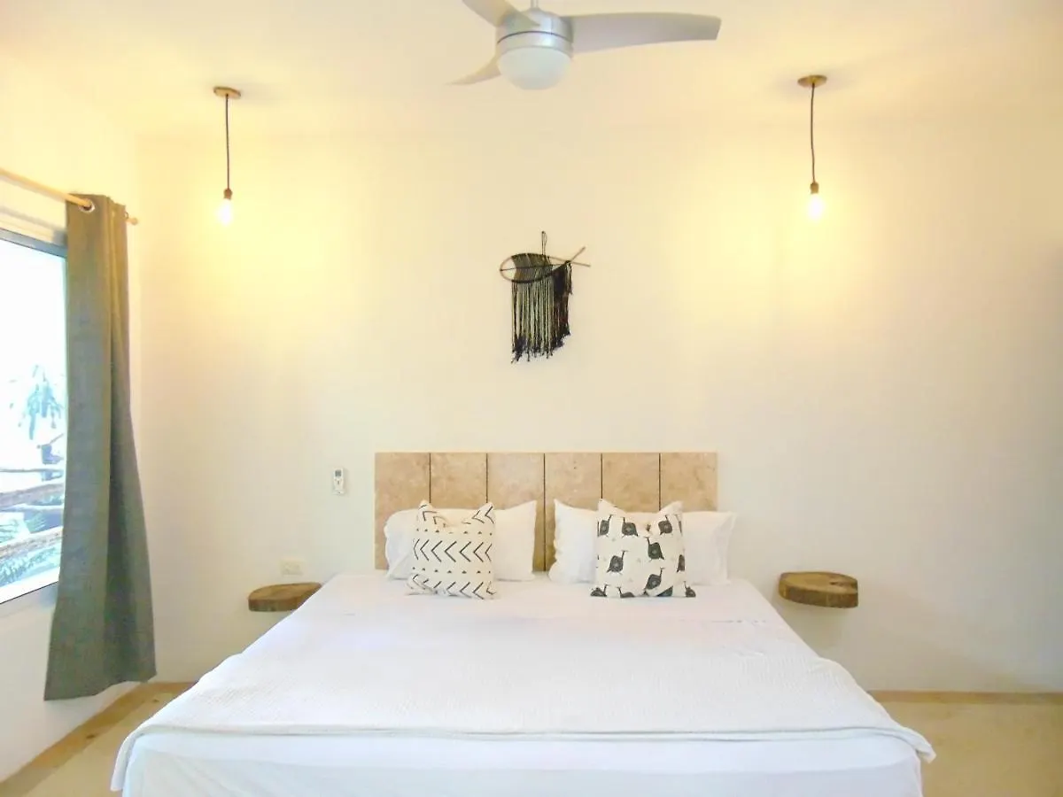 Hotel Rustik Inn Playa del Carmen